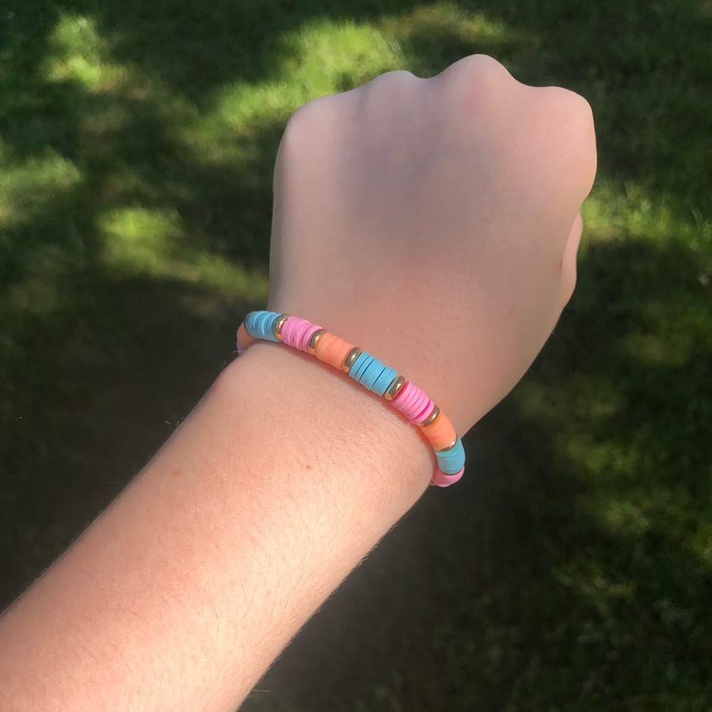 Homemade bracelet 💗⚡️🌴